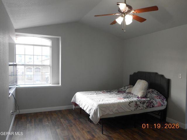 4592 ROBERT ACOSTA Drive, El Paso, TX 79934