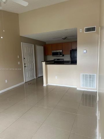 4481 W Mcnab Rd 37, Pompano Beach, FL 33069