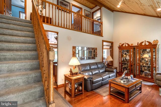 1296 SUNNYSIDE HOLLOW RD, Port Matilda, PA 16870