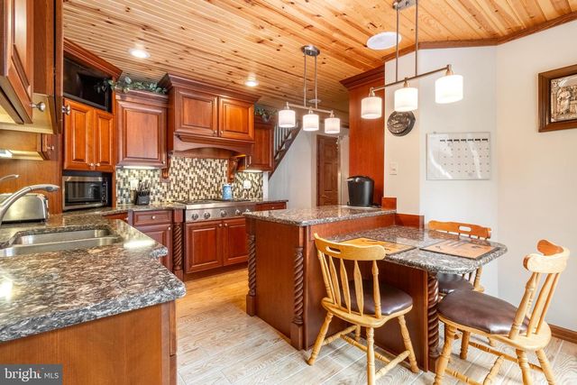 1296 SUNNYSIDE HOLLOW RD, Port Matilda, PA 16870