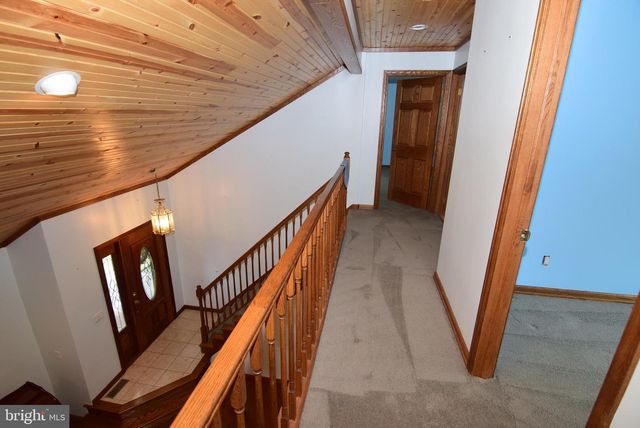 1296 SUNNYSIDE HOLLOW RD, Port Matilda, PA 16870