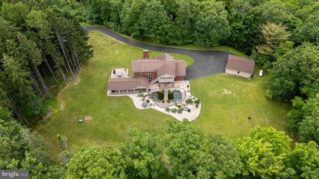 1296 SUNNYSIDE HOLLOW RD, Port Matilda, PA 16870