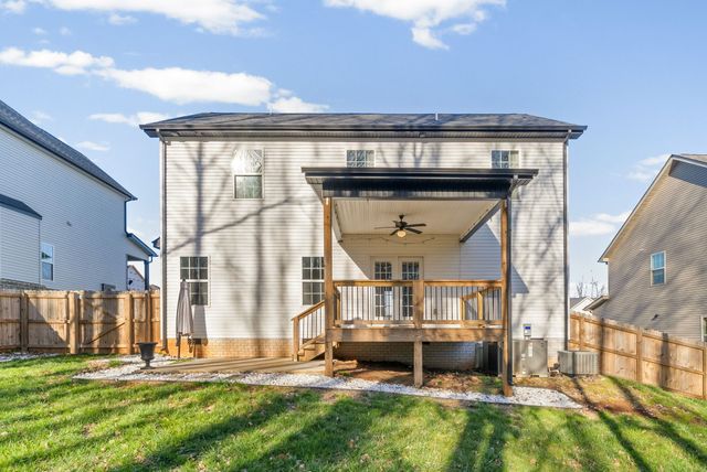 3063 Timberdale Dr, Clarksville, TN 37042