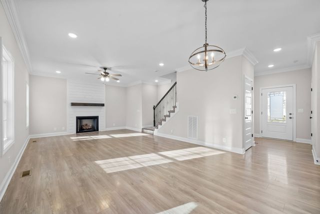 3063 Timberdale Dr, Clarksville, TN 37042