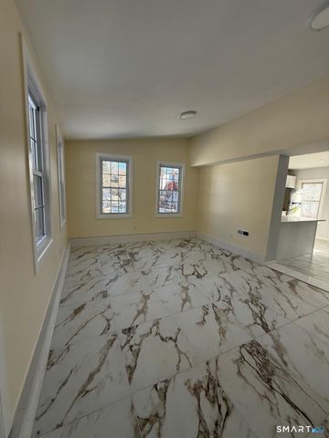 254 Broad Street, Norwich, CT 06360