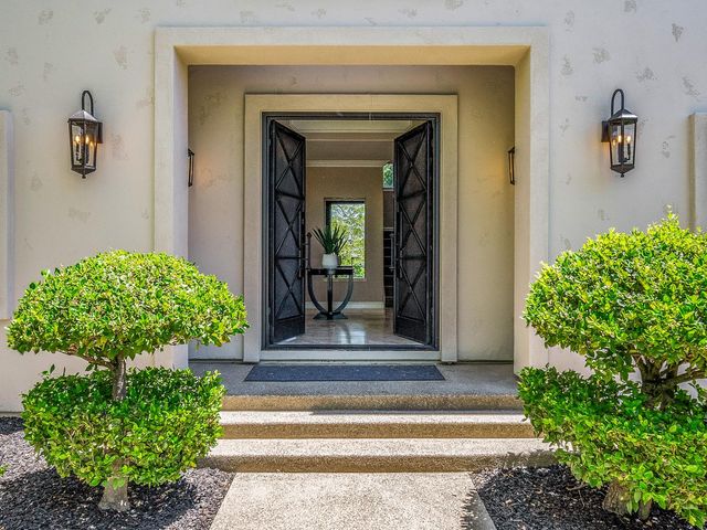 5563 Sur Mer Dr, El Dorado Hills, CA 95762