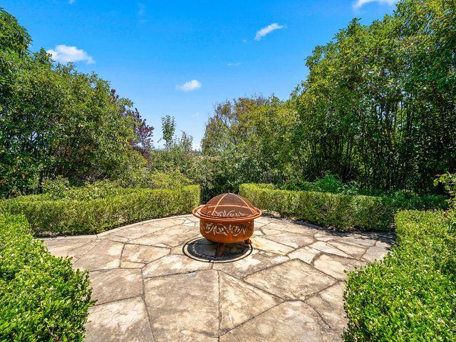 5563 Sur Mer Dr, El Dorado Hills, CA 95762