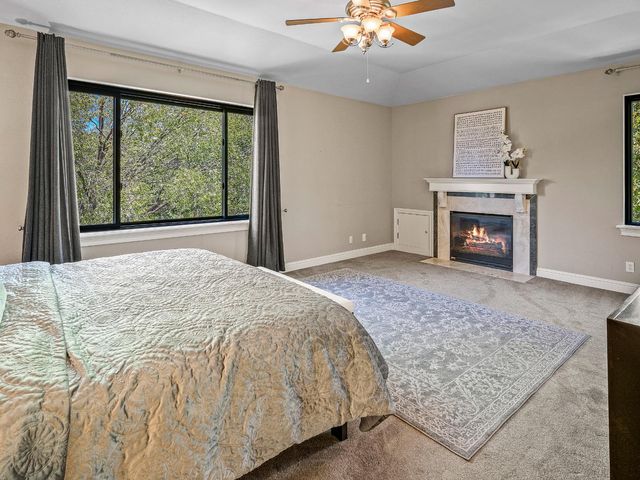 5563 Sur Mer Dr, El Dorado Hills, CA 95762