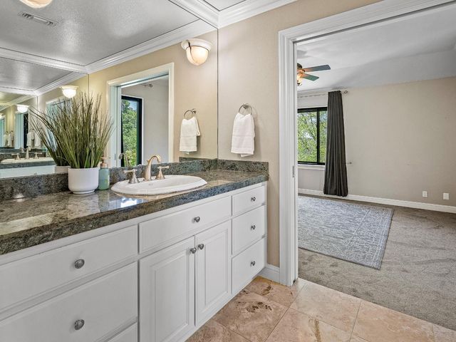 5563 Sur Mer Dr, El Dorado Hills, CA 95762