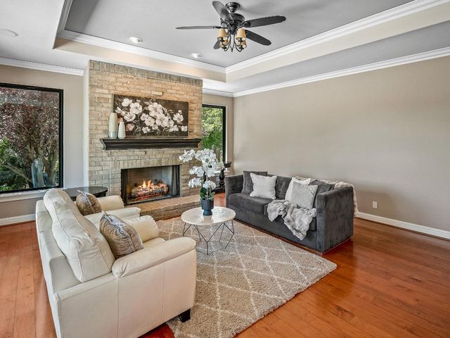 5563 Sur Mer Dr, El Dorado Hills, CA 95762