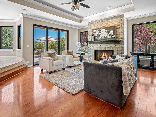 5563 Sur Mer Dr, El Dorado Hills, CA 95762