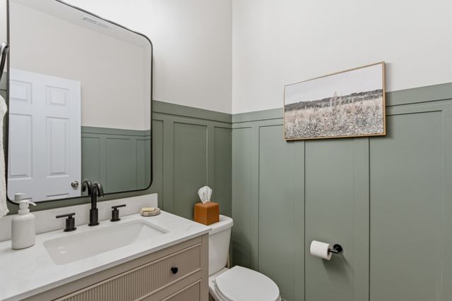 1817 Radnor Rd, Lebanon, TN 37087