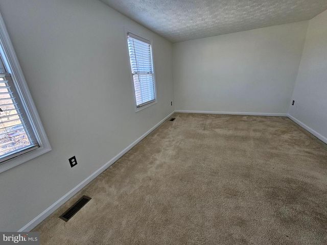 703 QUIET POND CT, Odenton, MD 21113