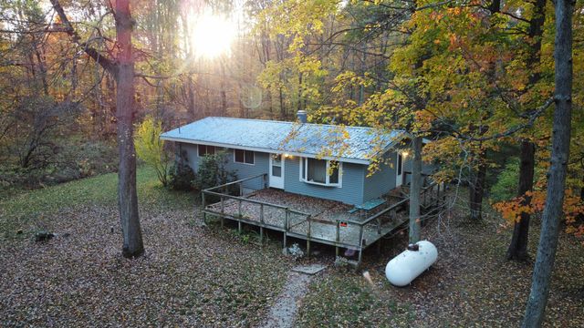 6987 S Pine Avenue, Newaygo, MI 49337