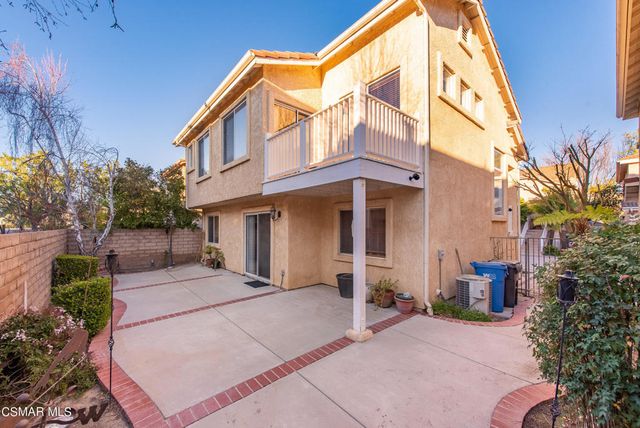 1751 Tallowberry Lane, Simi Valley, CA 93065