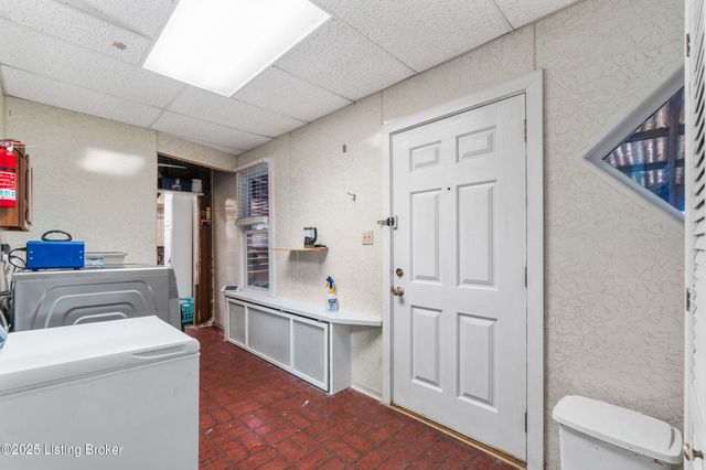 955 Ellison Ave, Louisville, KY 40204