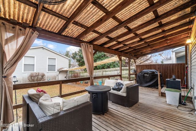 955 Ellison Ave, Louisville, KY 40204