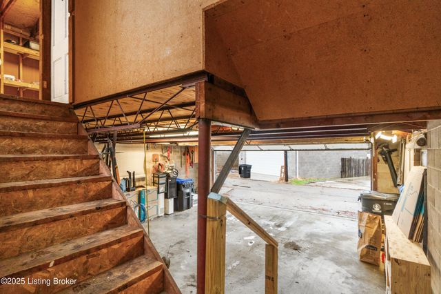 955 Ellison Ave, Louisville, KY 40204