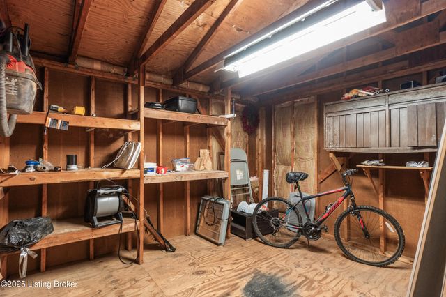 955 Ellison Ave, Louisville, KY 40204