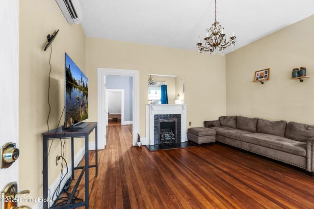 955 Ellison Ave, Louisville, KY 40204