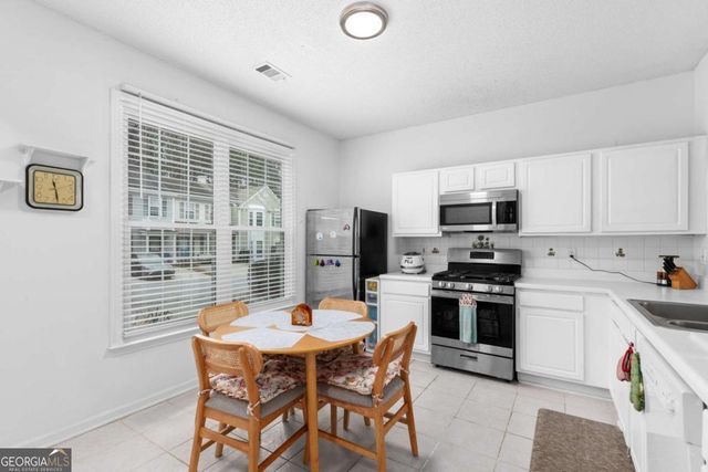 4088 Howell Park Road, Duluth, GA 30096