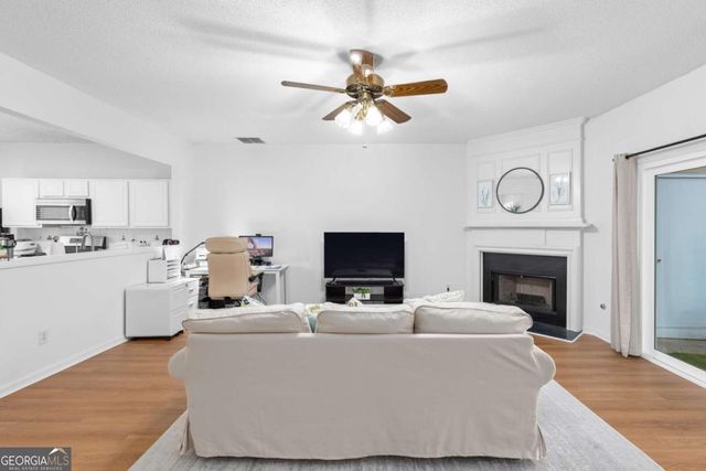 4088 Howell Park Road, Duluth, GA 30096