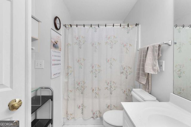 4088 Howell Park Road, Duluth, GA 30096