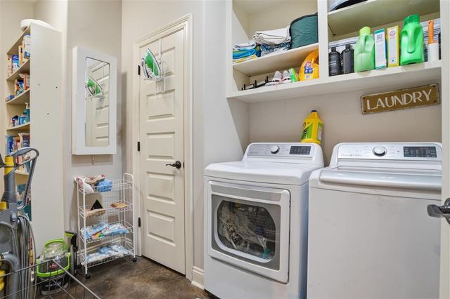 19447 HWY 383, Iowa, LA 70647