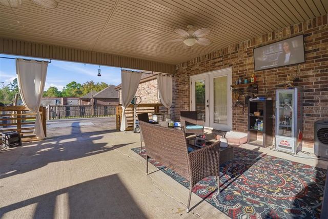 19447 HWY 383, Iowa, LA 70647