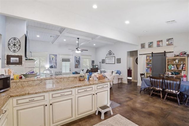 19447 HWY 383, Iowa, LA 70647