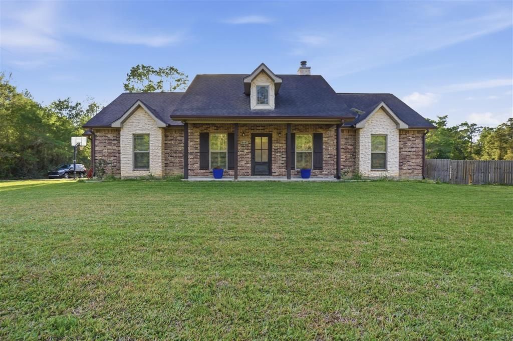 19447 HWY 383, Iowa, LA 70647