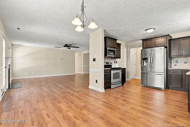 184 Hampshire Court, Raeford, NC 28376