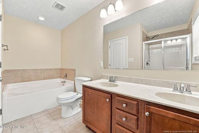 184 Hampshire Court, Raeford, NC 28376