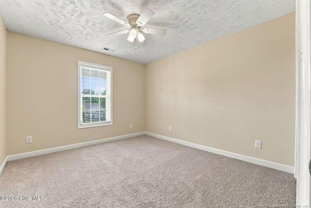 184 Hampshire Court, Raeford, NC 28376