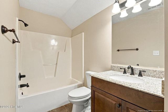184 Hampshire Court, Raeford, NC 28376