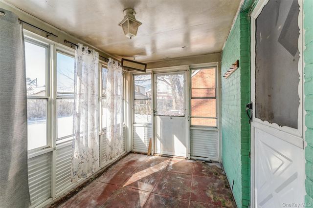 12 Taylor Place, Hempstead, NY 11550