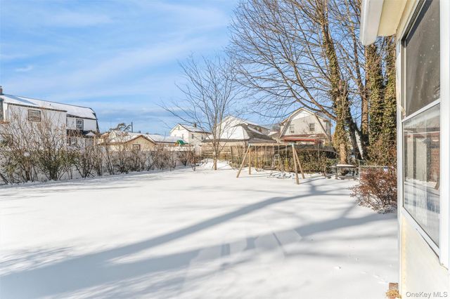 12 Taylor Place, Hempstead, NY 11550