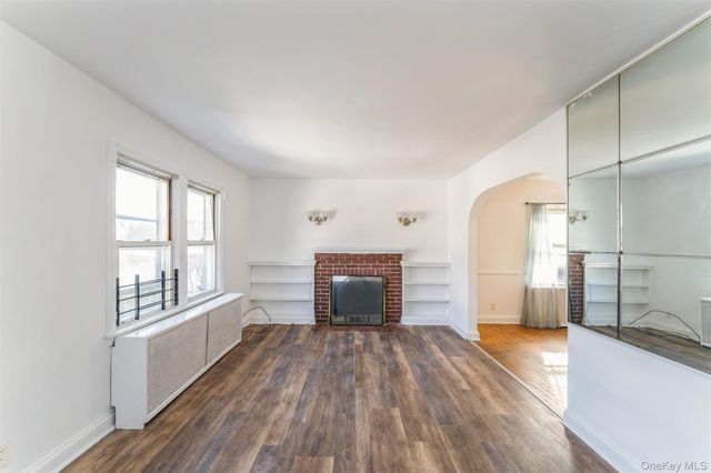 12 Taylor Place, Hempstead, NY 11550