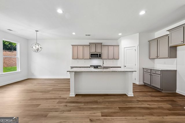 18 Purackal Lane, Statham, GA 30666