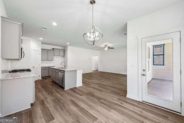 18 Purackal Lane, Statham, GA 30666