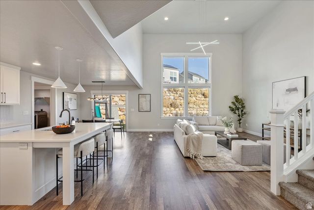 882 W SPRING DEW LN, Lehi, UT 84048