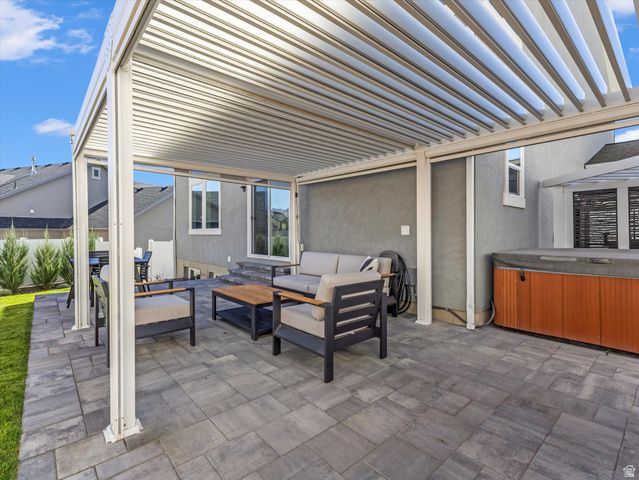 882 W SPRING DEW LN, Lehi, UT 84048