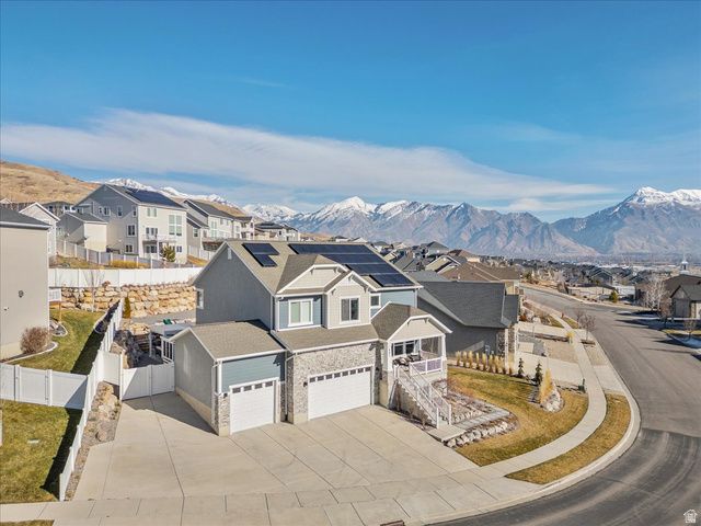 882 W SPRING DEW LN, Lehi, UT 84048