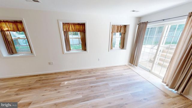 7525 TOTTENHAM DR, White Plains, MD 20695