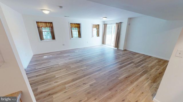 7525 TOTTENHAM DR, White Plains, MD 20695