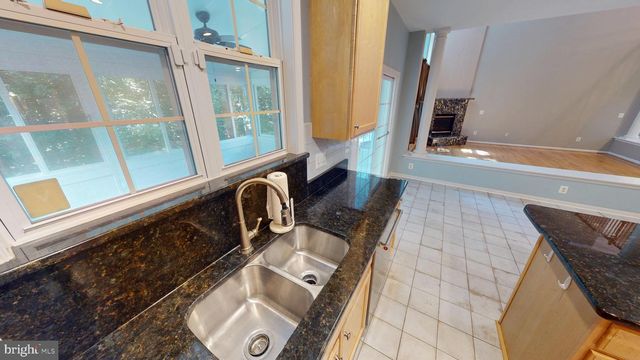 7525 TOTTENHAM DR, White Plains, MD 20695