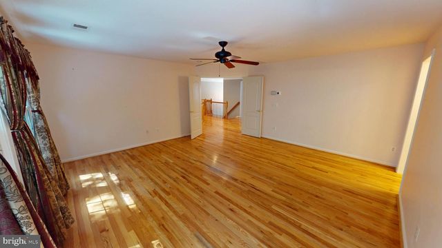 7525 TOTTENHAM DR, White Plains, MD 20695