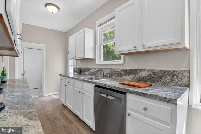 3033 EDGEWOOD, Parkville, MD 21234