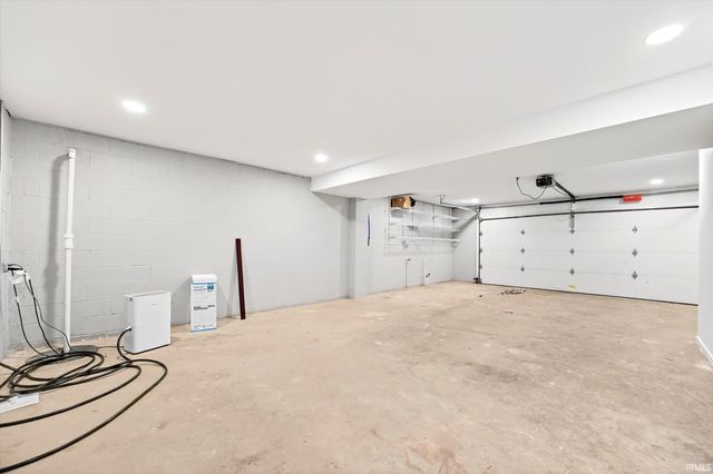 4975 E 46, Bloomington, IN 47401