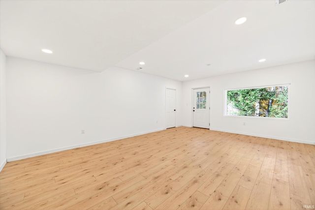 4975 E 46, Bloomington, IN 47401